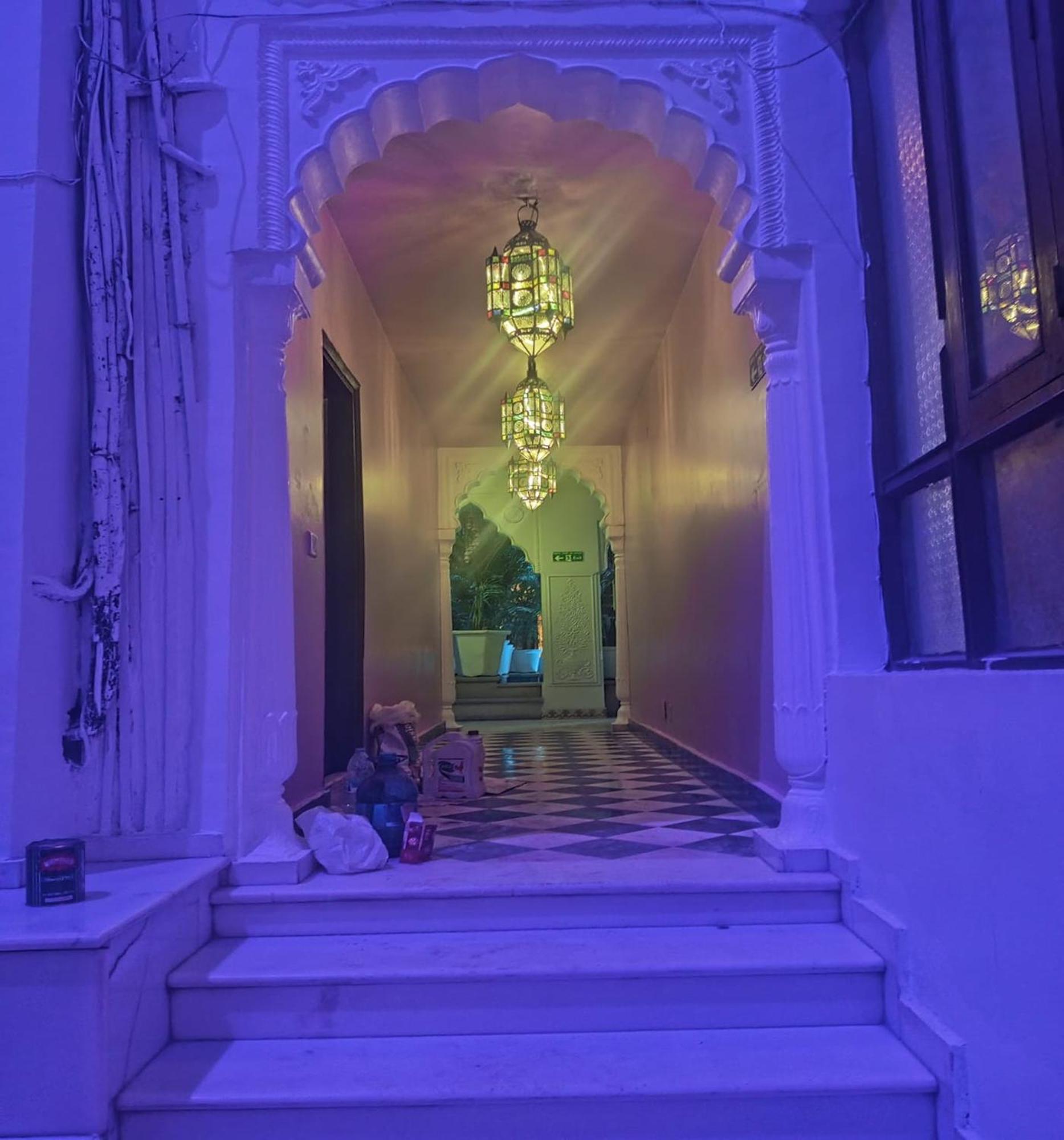Jyoti Mahal - A Heritage Hotel - Nueva Delhi Exterior foto